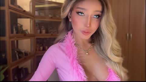 Pearl online show from 02/13/26, 04:19