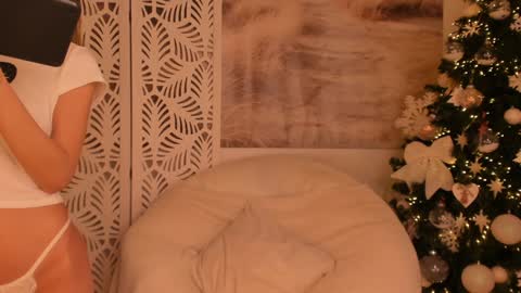 Sarah online show from 12/10/24, 10:26