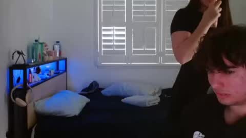 yourmila1 online show from 02/18/26, 11:11