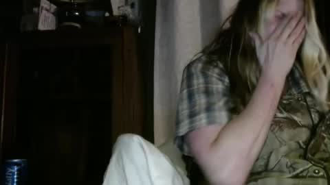 yourmomma999 online show from 01/16/25, 06:35