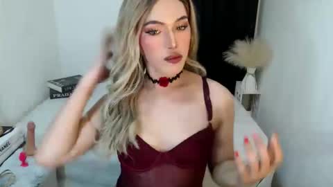TIFFANY SUCKING QUEEN online show from 04/25/26, 07:00