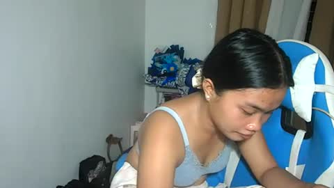 Belle online show from 02/25/26, 06:50