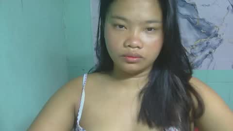 Snapshot of yourpinay_belle chatting on 05/18/26, 10:37 Belle online show from 05/18/26, 10:37