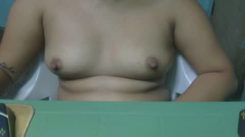 Snapshot of yourpinay_belle chatting on 05/25/26, 12:00 Belle online show from 05/25/26, 12:00