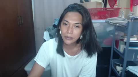 Snapshot of yourpinoy chatting on 01/08/26, 12:35 Iring online show from 01/08/26, 12:35
