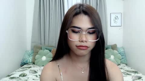 Snapshot of yourprettyblythe_ts chatting on 01/10/26, 08:49 yourprettyblythe_ts online show from 01/10/26, 08:49