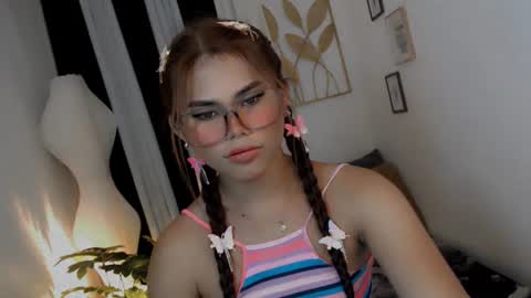 yourprettyblythe_ts online show from 06/22/26, 03:25