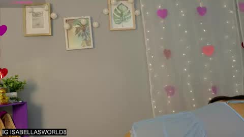 Snapshot of yourrmuse_ chatting on 09/10/25, 06:02 Isabella but you can call me Isa .-. online show from 09/10/25, 06:02