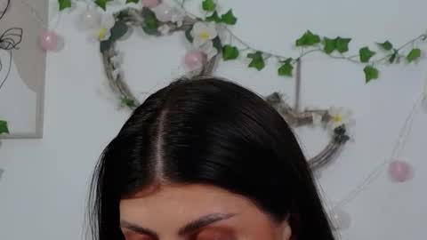 yours_goddess online show from 06/18/26, 04:24