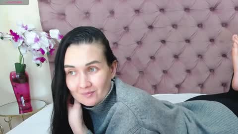 Snapshot of yours_jasmin chatting on 02/08/25, 06:22 yours_jasmin online show from 02/08/25, 06:22