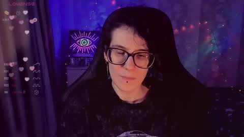 Snapshot of yourscosmic chatting on 09/09/25, 11:37 Yours Cosmic online show from 09/09/25, 11:37