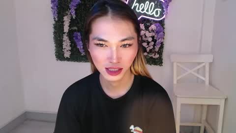    online show from 02/02/25, 10:49