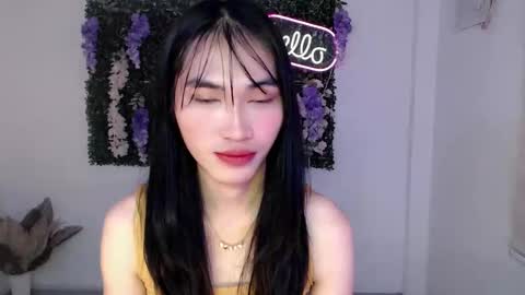    online show from 02/23/25, 11:14