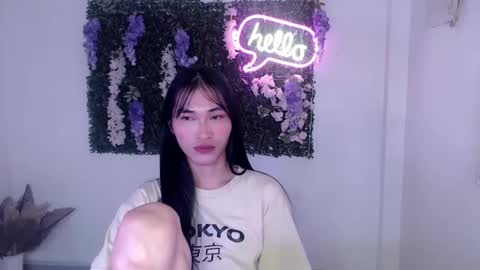    online show from 03/04/25, 02:17