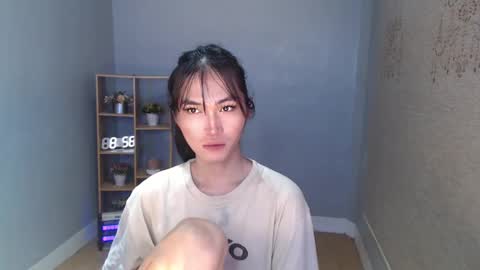    online show from 03/05/25, 02:14