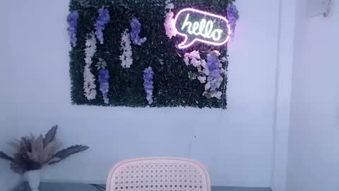    online show from 03/11/25, 11:48