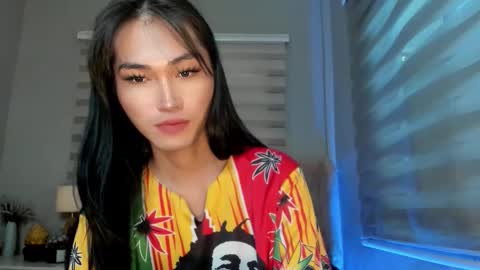    online show from 09/10/25, 12:32