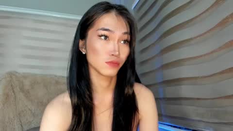    online show from 09/24/25, 11:19