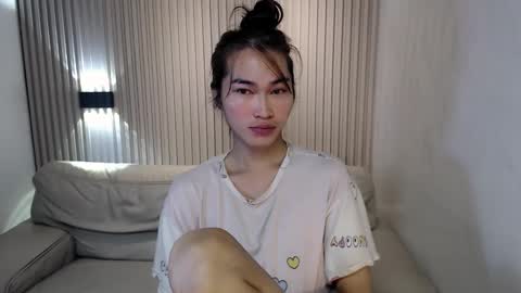    online show from 12/14/25, 12:27