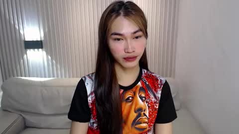    online show from 12/14/25, 10:58