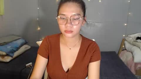 yoursexy_reb online show from 12/20/25, 02:40