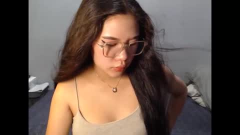 yoursexy_reb online show from 01/15/26, 02:49