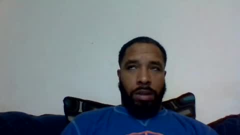 Snapshot of yoursexydaddy79 chatting on 12/26/24, 02:33 mother fucker online show from 12/26/24, 02:33