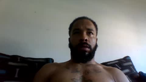 Snapshot of yoursexydaddy79 chatting on 01/15/25, 04:11 mother fucker online show from 01/15/25, 04:11