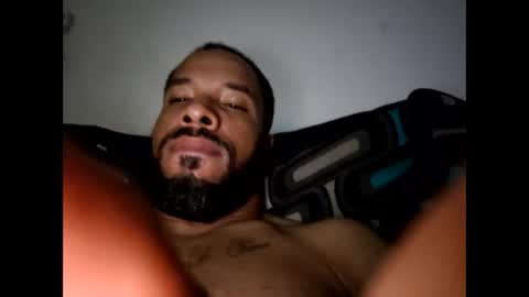 Snapshot of yoursexydaddy79 chatting on 09/30/25, 09:36 mother fucker online show from 09/30/25, 09:36