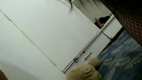 yoursweetdreamx online show from 05/27/26, 09:12