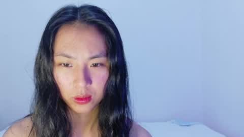 Snapshot of yoursweetestkiwi chatting on 06/11/26, 02:48 Kiwi online show from 06/11/26, 02:48