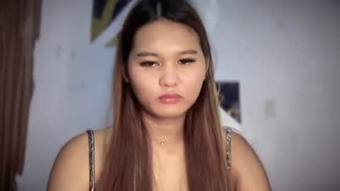 yoursweetgirl_zia online show from 06/11/26, 06:44