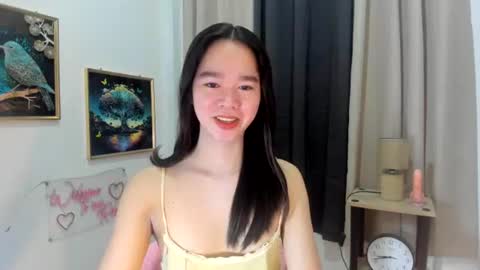Snapshot of yourtinybunny chatting on 06/28/26, 10:21 yourtinybunny online show from 06/28/26, 10:21