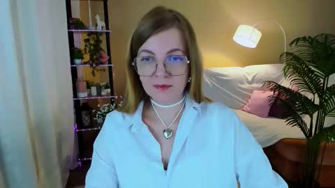 Alice online show from 10/03/25, 10:12