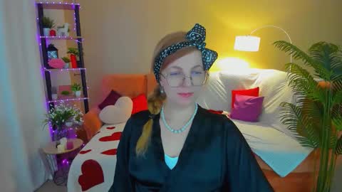 Alice online show from 03/19/26, 04:38