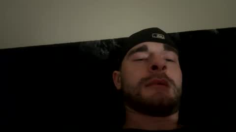 Snapshot of yourwhiteislandboy chatting on 05/28/26, 06:05 yourwhiteislandboy online show from 05/28/26, 06:05
