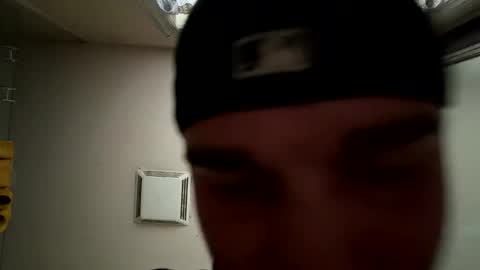 Snapshot of yourwhiteislandboy chatting on 06/02/26, 10:06 yourwhiteislandboy online show from 06/02/26, 10:06