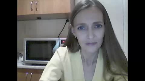 Snapshot of youur_light chatting on 11/14/25, 05:11 Youur light online show from 11/14/25, 05:11