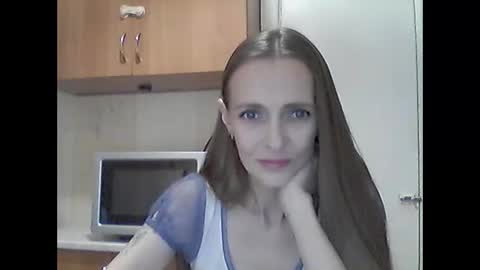 Snapshot of youur_light chatting on 12/21/25, 09:38 Youur light online show from 12/21/25, 09:38