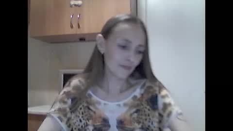 Snapshot of youur_light chatting on 02/13/26, 07:21 Youur light online show from 02/13/26, 07:21