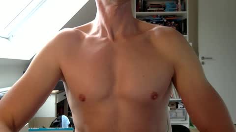 Snapshot of youvegotthis chatting on 05/19/26, 12:33 youvegotthis online show from 05/19/26, 12:33