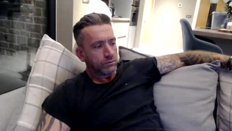 You want us 69 online show from 01/09/25, 05:44