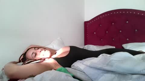 elizabeth  ju   online show from 05/20/26, 10:16