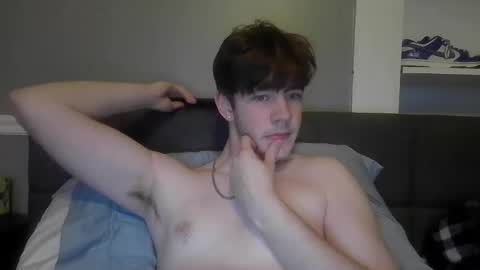 YoungPhysique05 online show from 04/30/26, 10:32