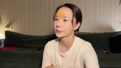 lili online show from 11/14/25, 01:21