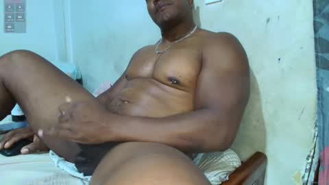 yubana online show from 11/12/25, 02:34