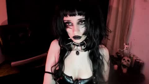 Yue Eclipsa online show from 02/01/26, 04:33