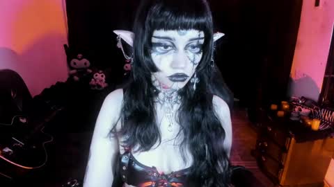 Snapshot of yueeclipsa chatting on 04/29/26, 05:44 Yue Eclipsa online show from 04/29/26, 05:44