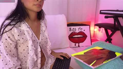 Yurani online show from 01/24/25, 03:22