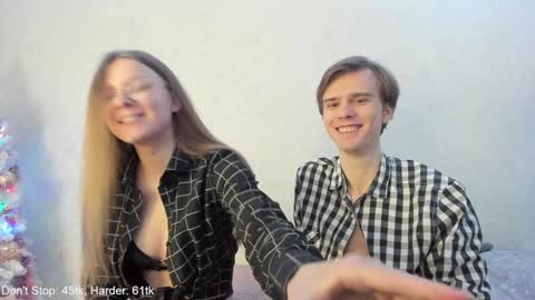 Yue Lang and Samm online show from 12/29/24, 08:04